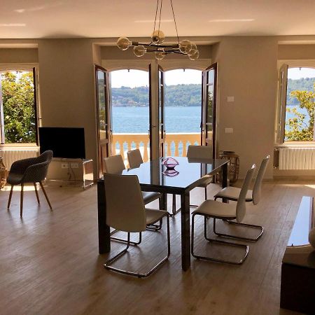 Casa Elisabetta, Affacciata Sul Golfo Apartment Salo Bagian luar foto