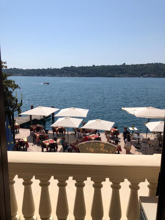 Casa Elisabetta, Affacciata Sul Golfo Apartment Salo Bagian luar foto
